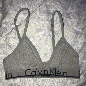 Calvin Klein Sports Bra